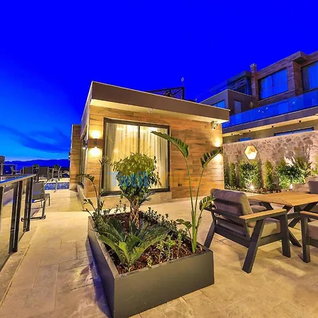 Willa Luxury Petra W Ndoor Heated Pool, Sauna *